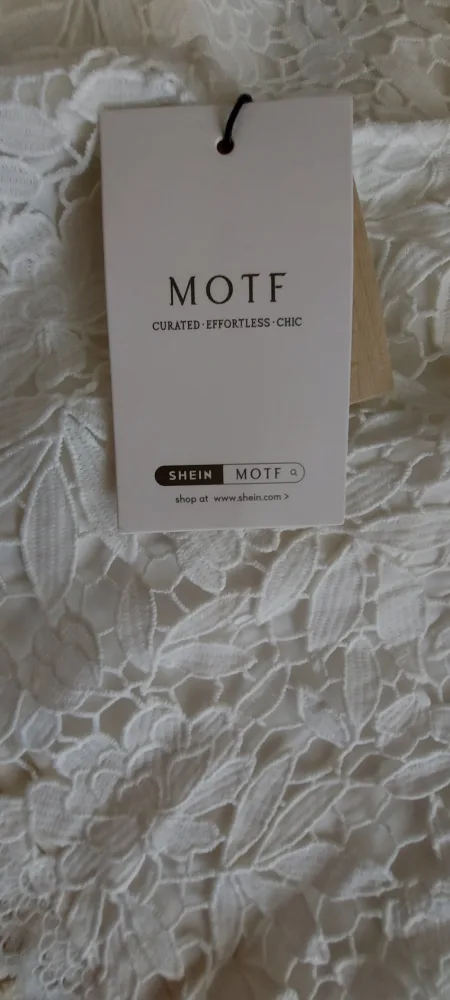🆕MOTF White Lace Two-Piece Set - Size XS/S image indicator(4)