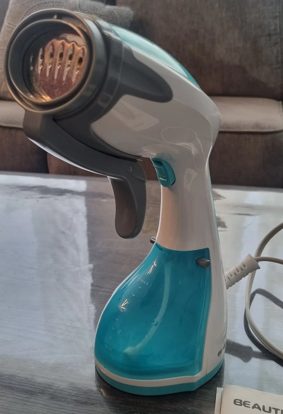 Beautural Handheld Garment Steamer image indicator(3)