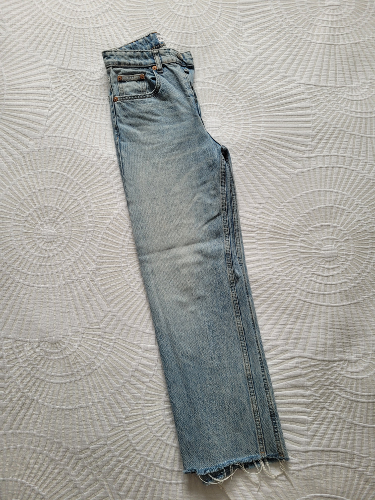 Zara Light Wash Jeans Size 2 - photo 4