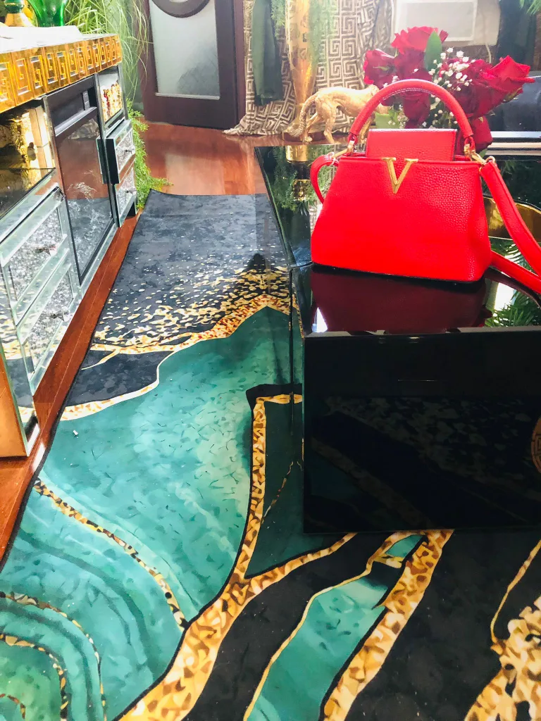 Red Handbag with 'V' Logo image indicator(5)