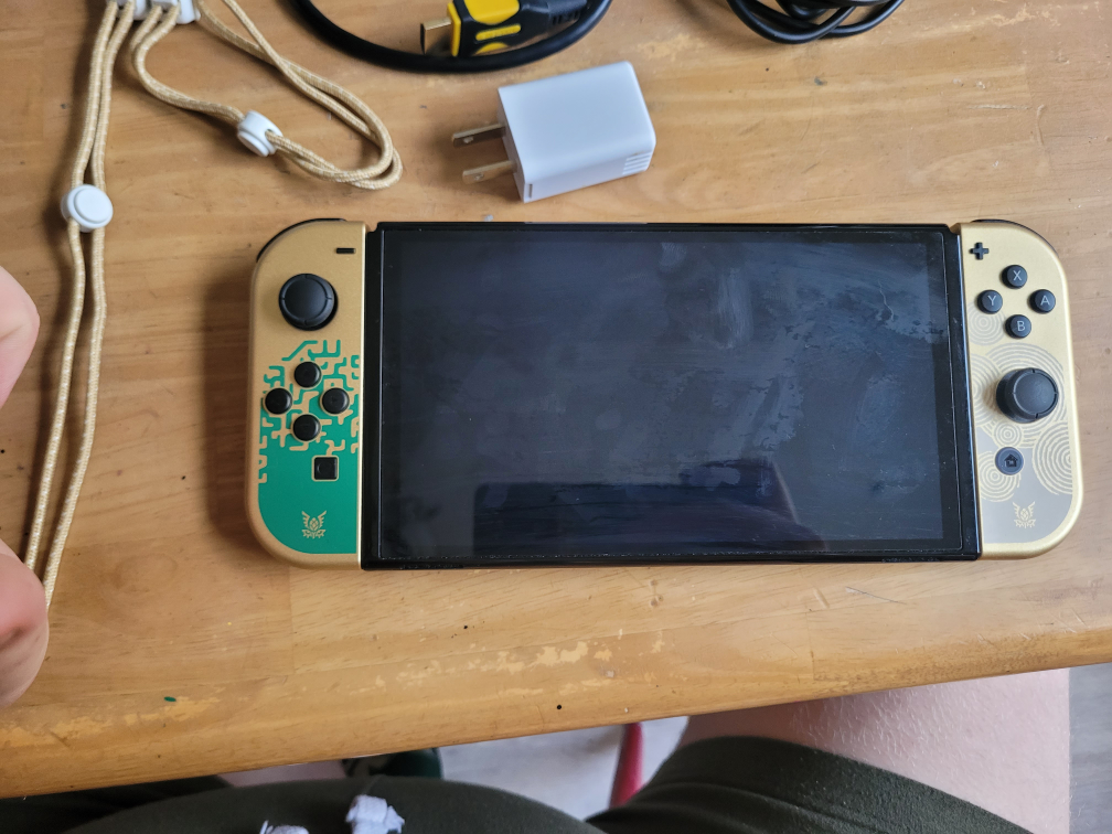 Switch OLED. Breath of the Wild limited edition. - photo 3