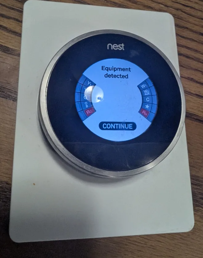 This is a Gen1 Google nest thermostat&backing plate 2.5&5G