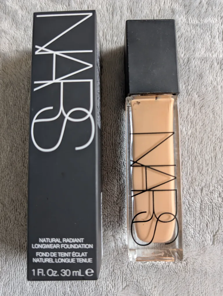 NARS Natural Radiant Longwear Foundation - Patagonia