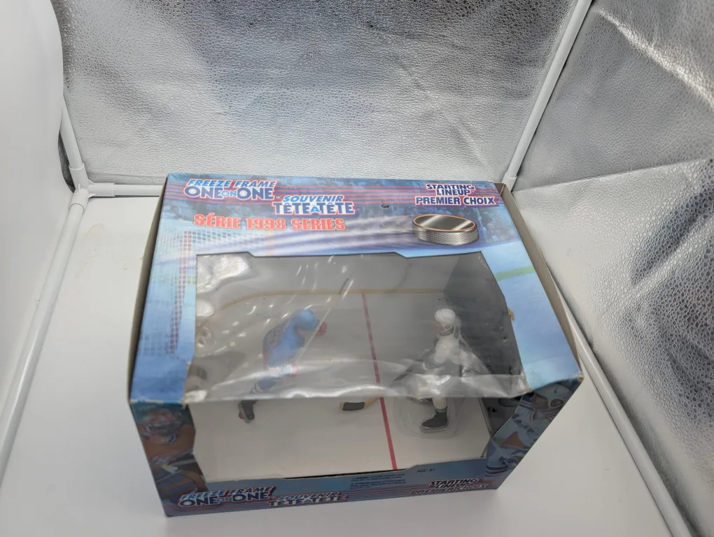 Freeze Frame One on One Hockey Souvenir image indicator(2)