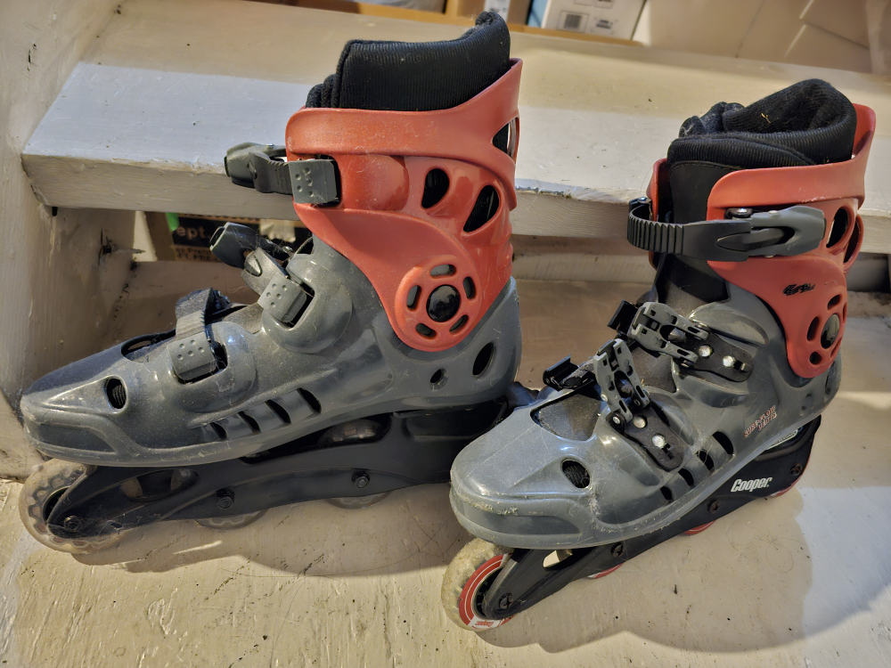 Cooper Lazer Inline Skates Size 11 🧡