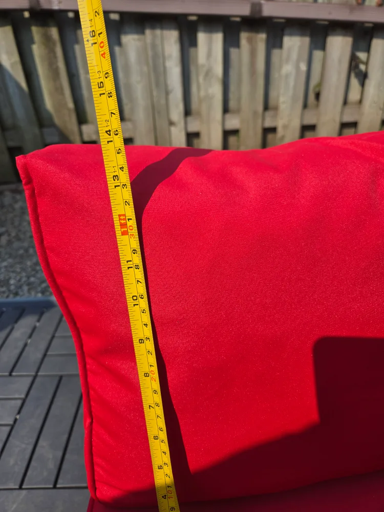 Outdoor Patio Chair with red cushion image indicator(5)