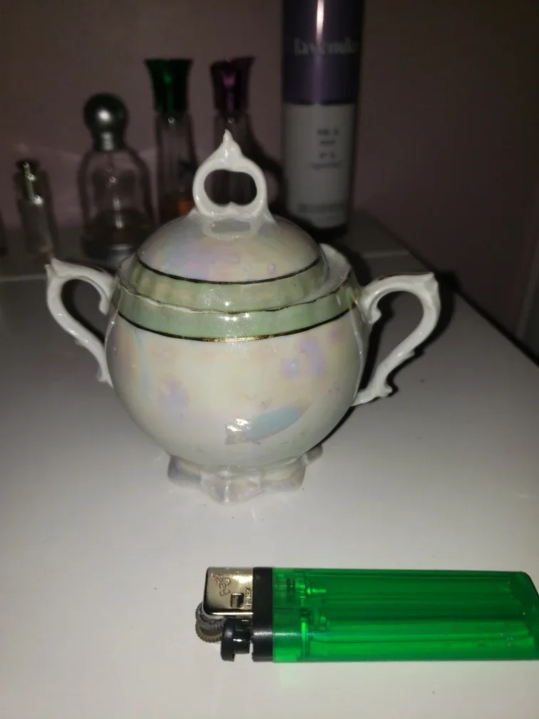 Vintage Sugar Bowl with Lid 🧡 image indicator(3)