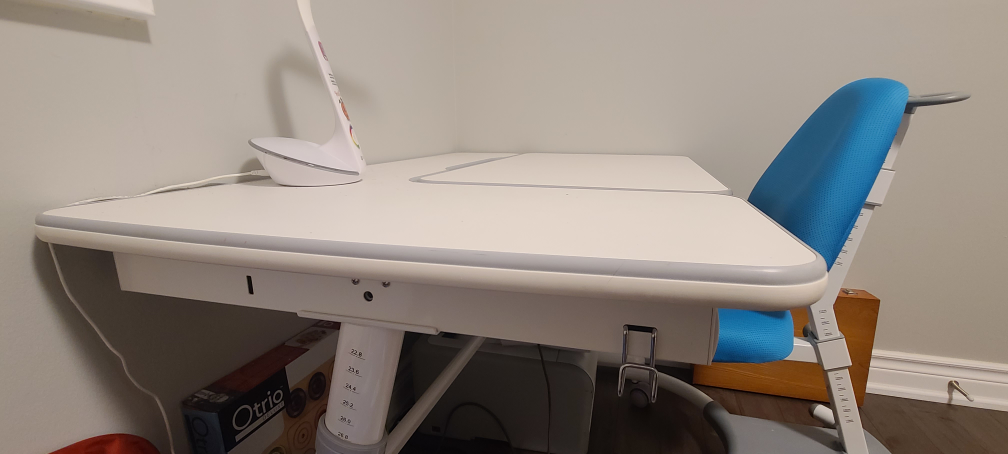 kids ergonomic chair & desk sets - photo 4