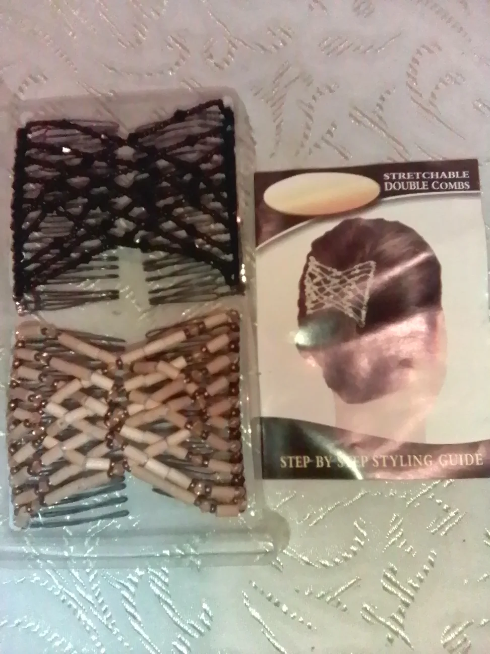 Stretchable Double Combs thumbnail