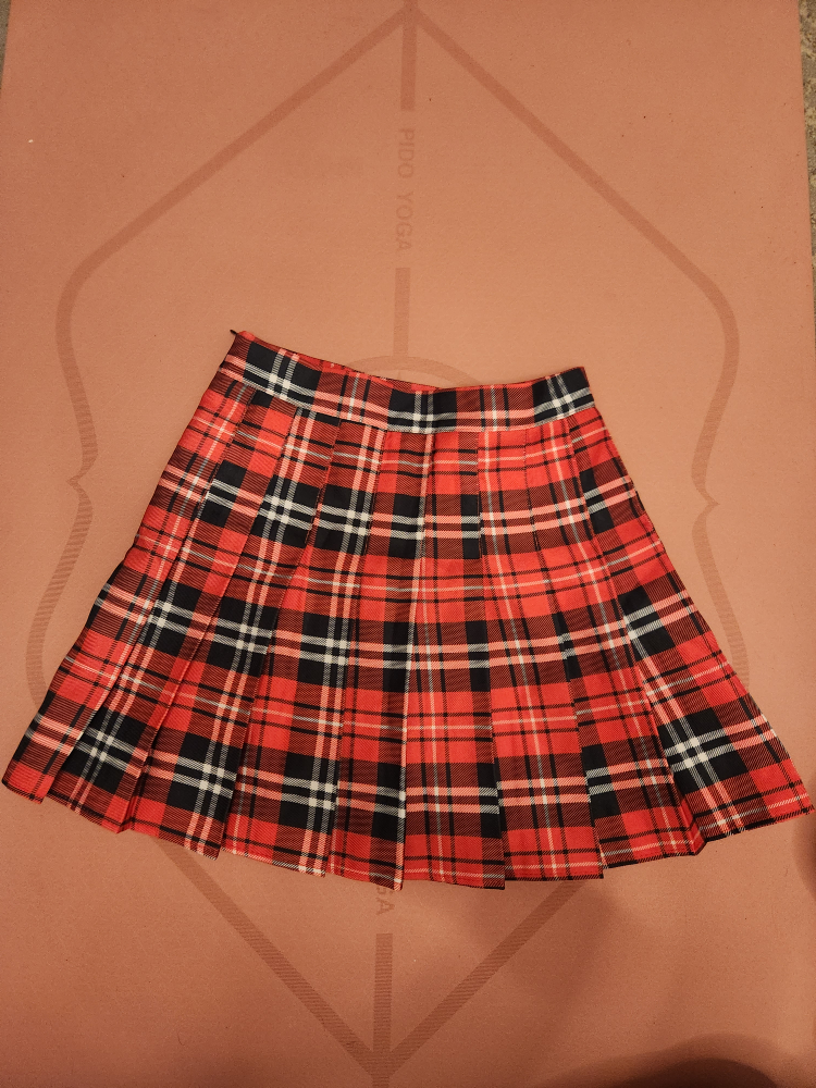 Assorted Skirts and Shorts Bundle, Size Small - photo 4