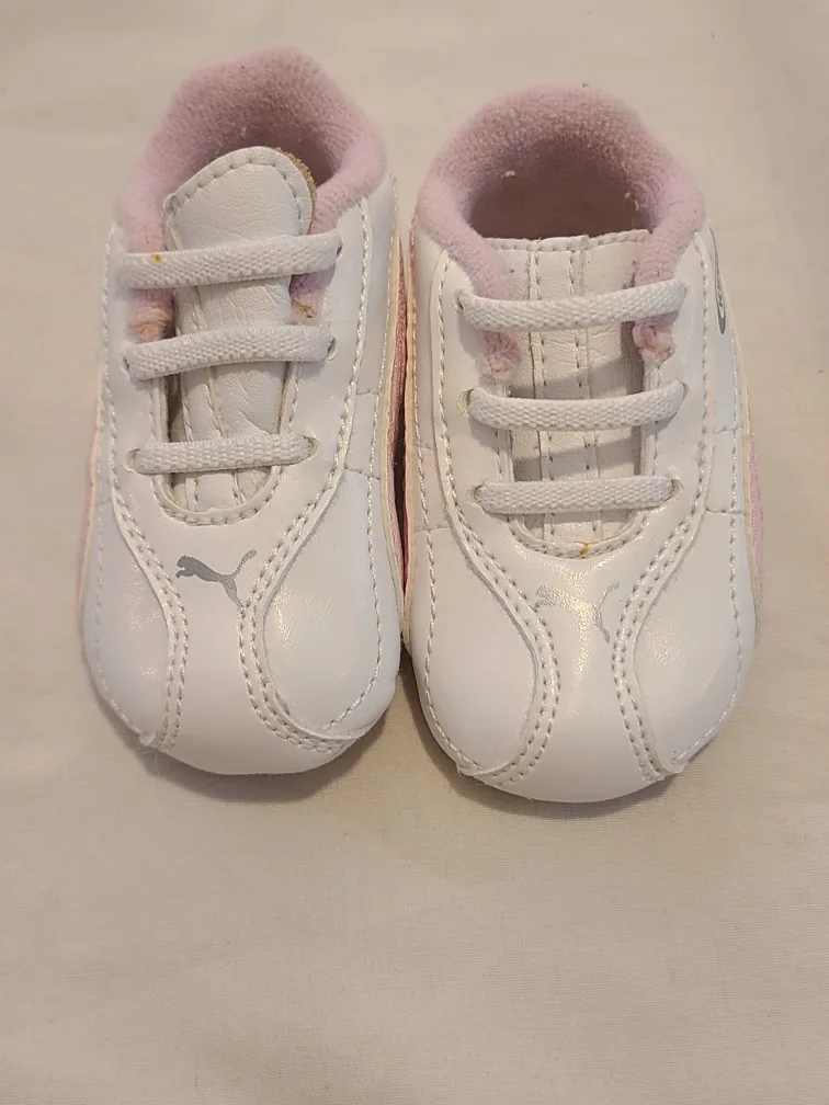 Puma White & Pink Baby Shoes, size 2 thumbnail