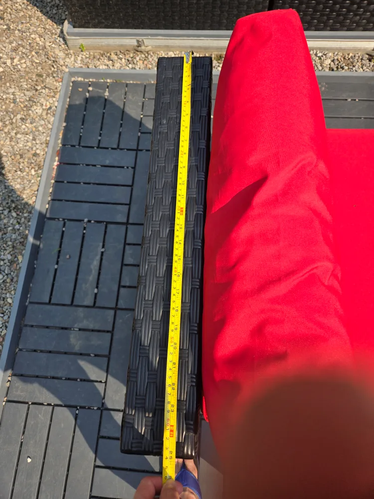 Outdoor Patio Chair with red cushion image indicator(7)