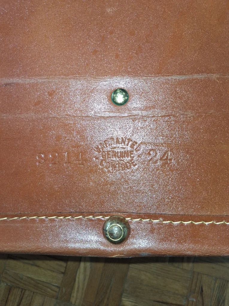 Vintage Leather Suitcase - Genuine Cowhide image indicator(3)
