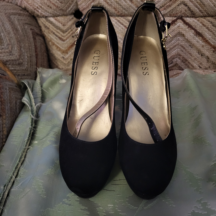 Guess Black Heels