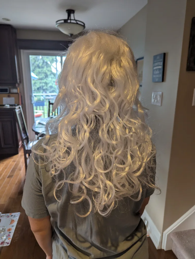 White curly synthetic wig image indicator(2)