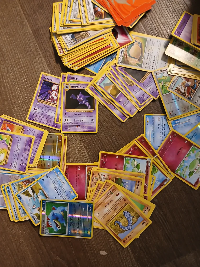 Pokémon Trading Cards Lot🧡 thumbnail