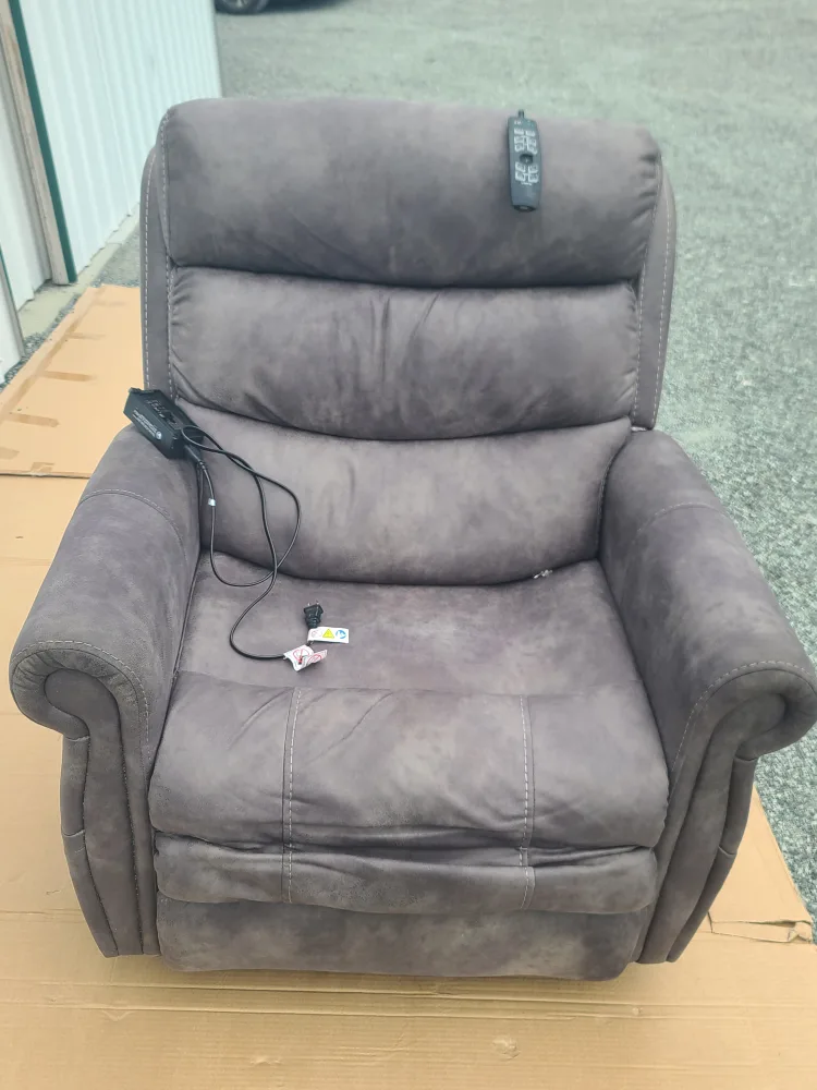 Pride Mobility Lift Chair - Grey