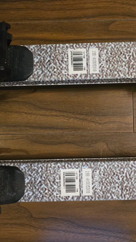 Atomic ATF 7 Skis - 190cm image indicator(2)