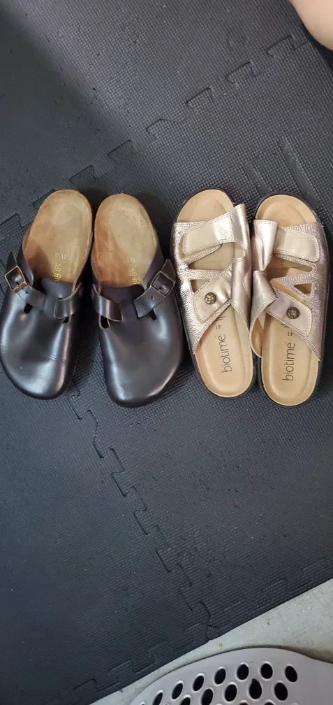 Biotime Sandals & Birkenstock Clogs 🧡 Bundle Deal! thumbnail
