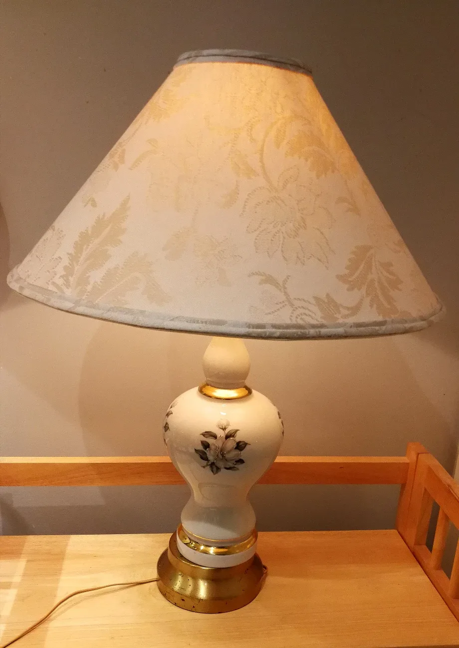 Vintage Floral Table Lamp (large floral shade) thumbnail