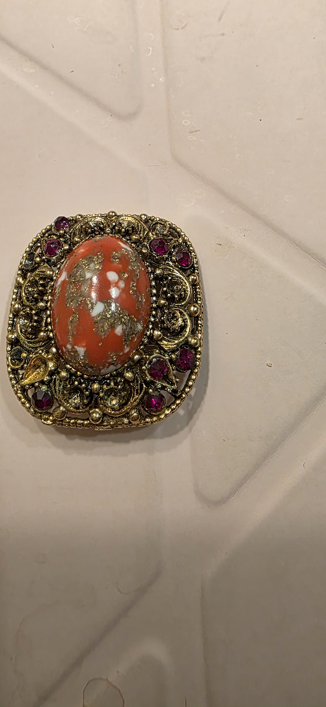 Vintage Gold Tone Brooch