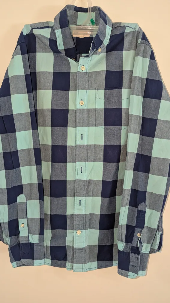 Men's Assorted Long Sleeve Shirts - Size Small and XS image indicator(2)