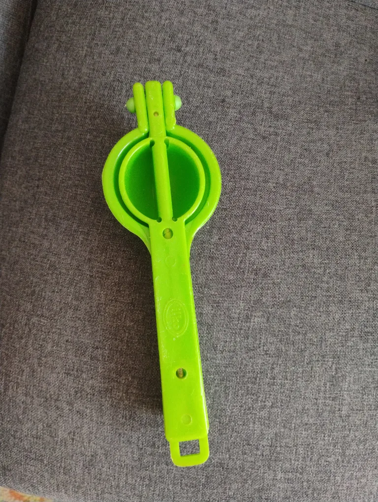 Lime/Lemon Squeezer - Green image indicator(2)