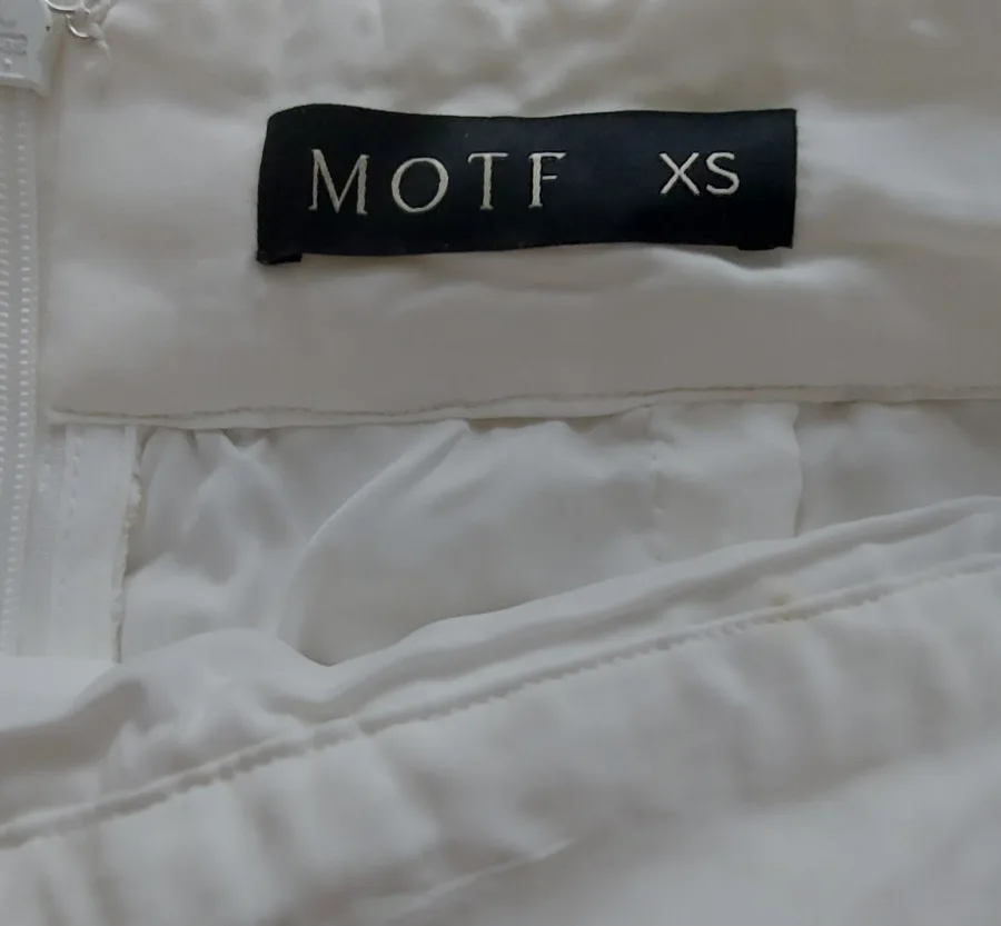 🆕MOTF White Lace Two-Piece Set - Size XS/S image indicator(3)