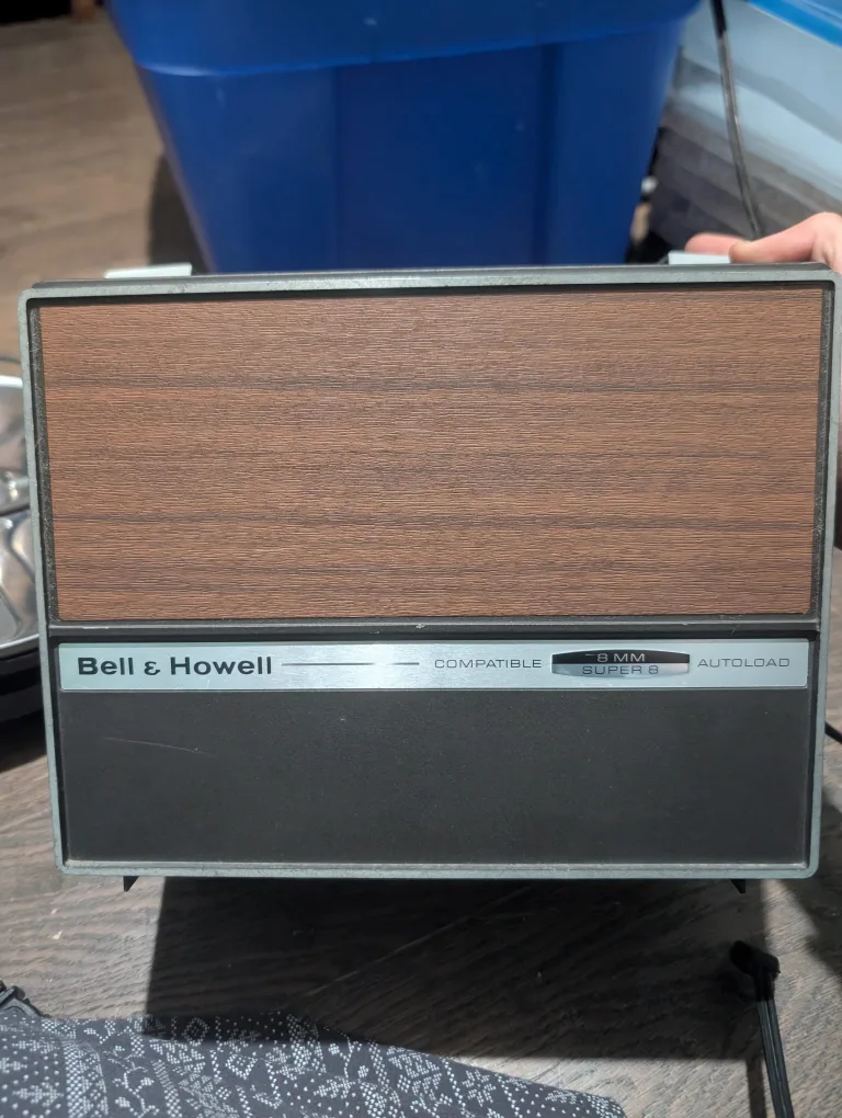 Bell & Howell 8mm Super 8 Projector thumbnail