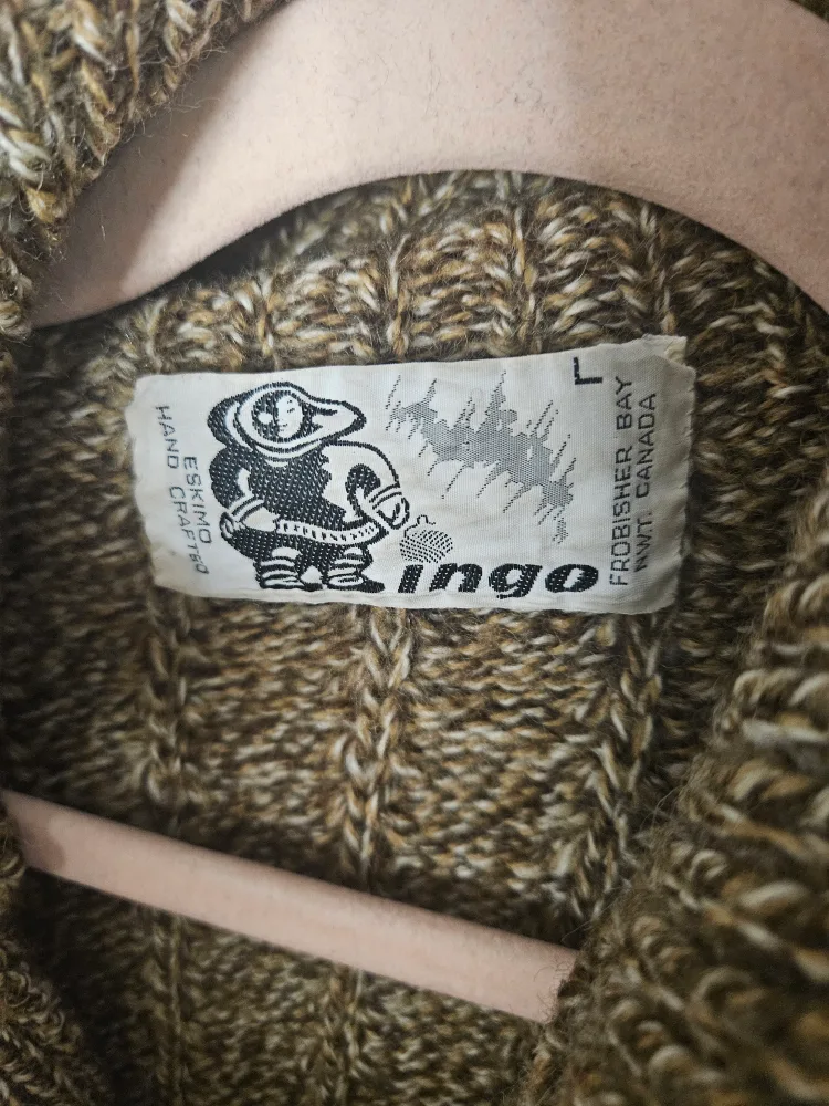 Ingo Eskimo Hand Crafted Cardigan - Size L image indicator(3)