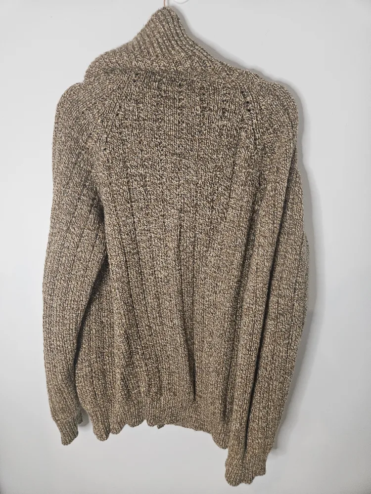 Ingo Eskimo Hand Crafted Cardigan - Size L image indicator(4)