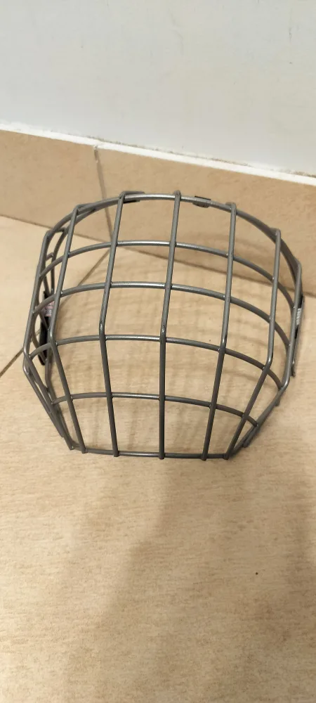 Bauer Helmet Cage Small FREE thumbnail