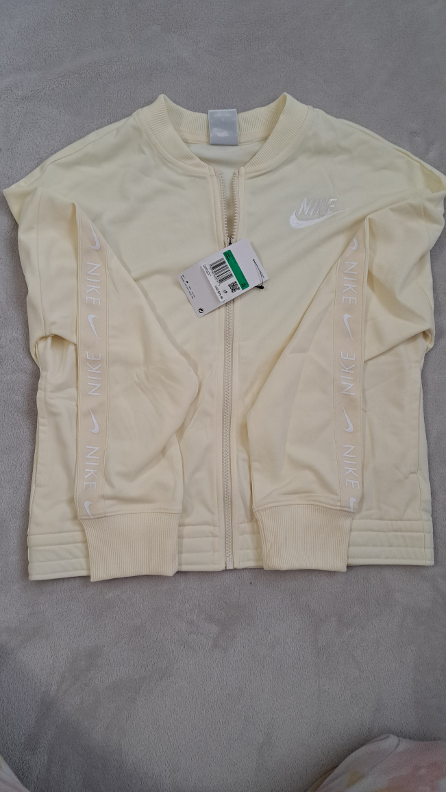 Nike Sportswear Tracksuit - Size Kid's XL - Pale Yellow - photo 3