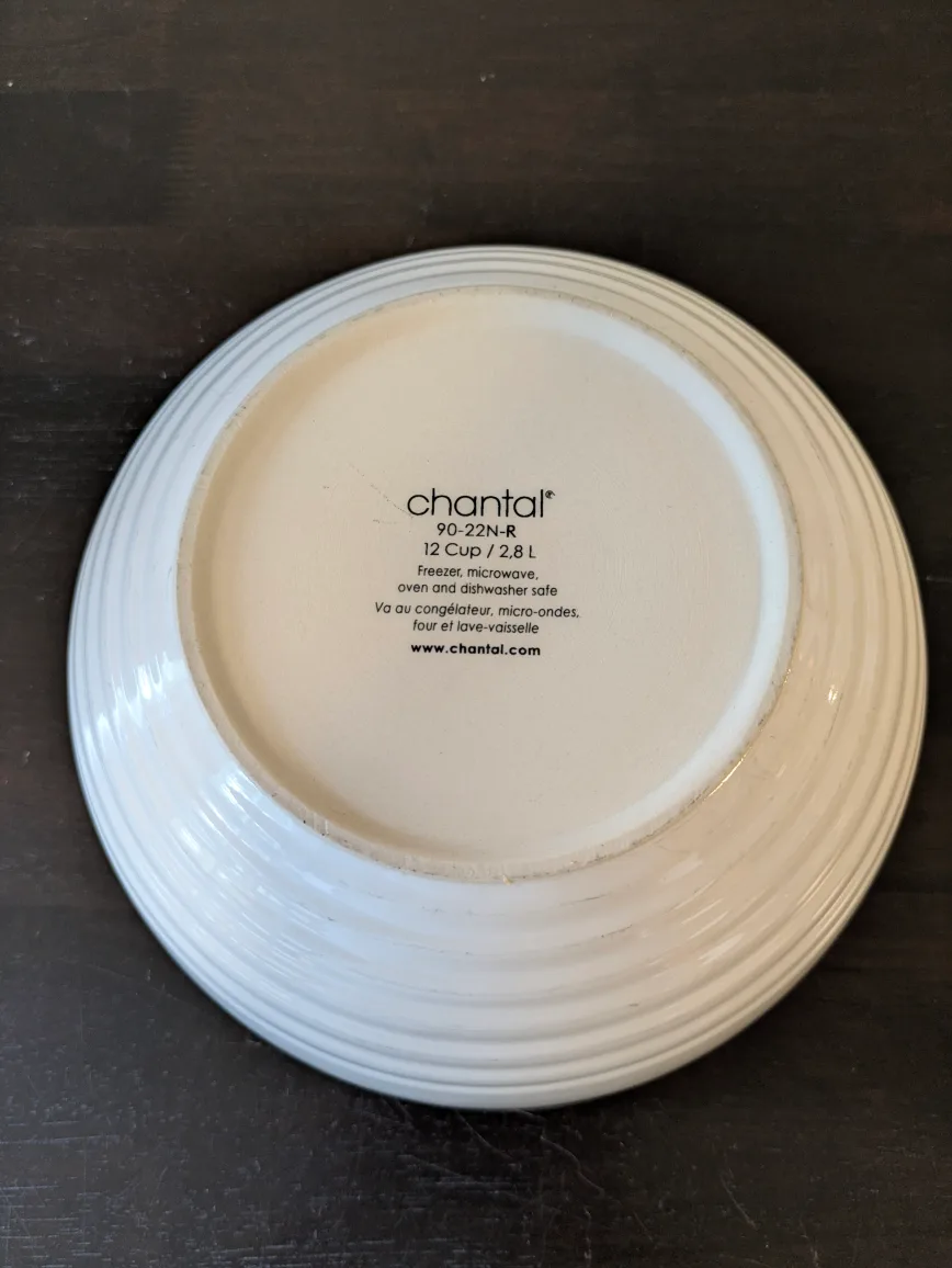 Chantal 12-Cup / 2.8 L Mixing Bowl image indicator(2)
