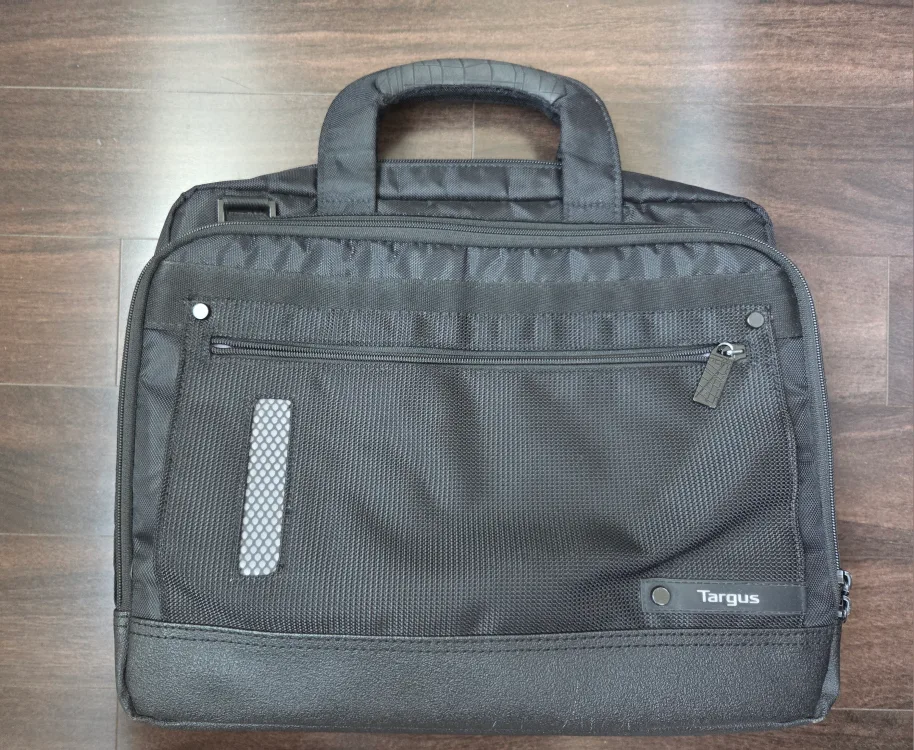 Targus Revolution Laptop/Tablet Bag thumbnail