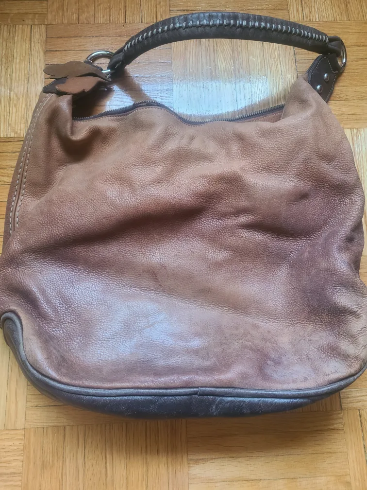 Vintage ROOTS Genuine Brown Leather bag thumbnail