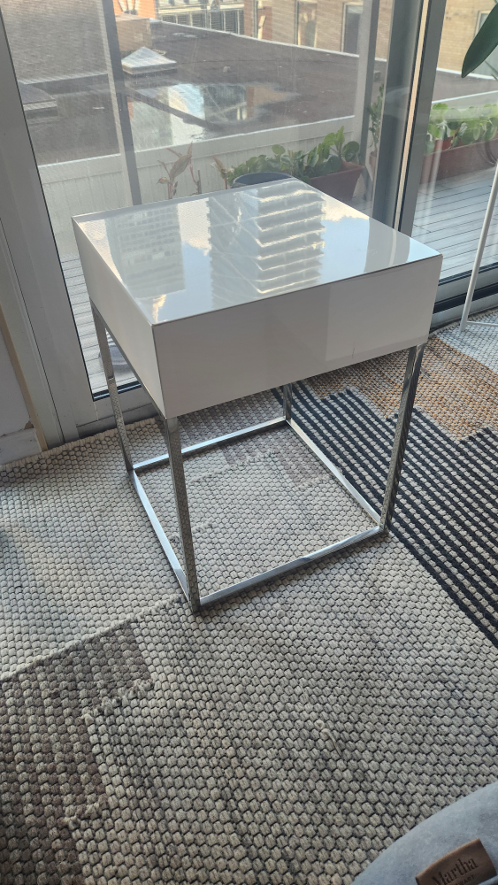 Structube Sora White End Table with Drawer - High Gloss