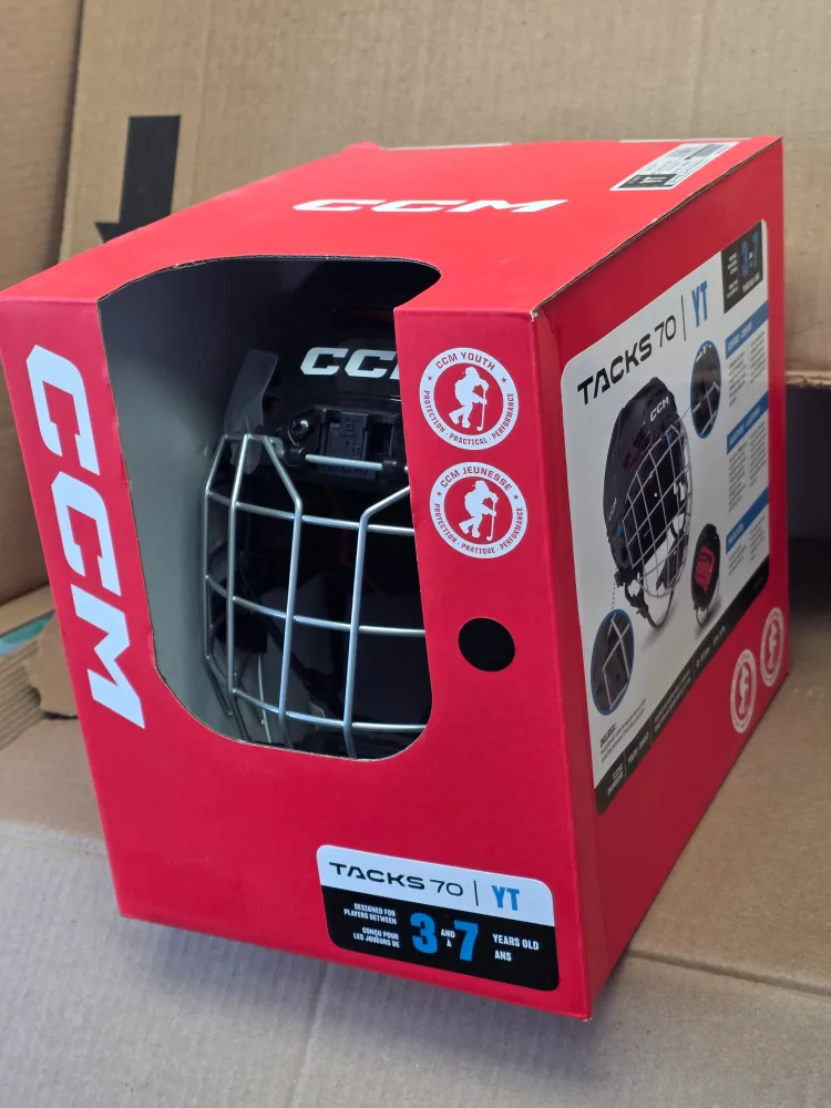 CCM Tacks 70 YT Youth Hockey Helmet (3-7 Years) image indicator(4)