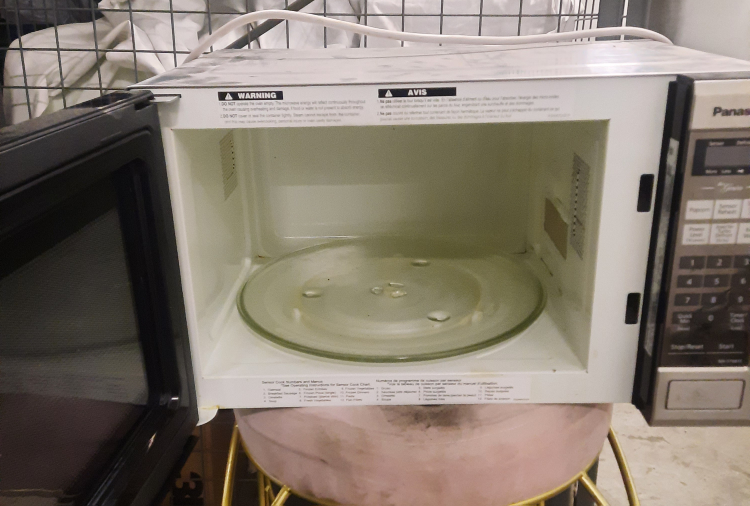 Panasonic Inverter Microwave NN-ST651S - photo 2