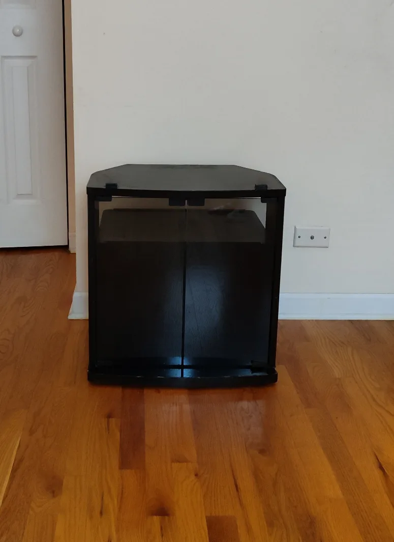 #Freecycle FREE! Black Glass Door Display Cabinet thumbnail