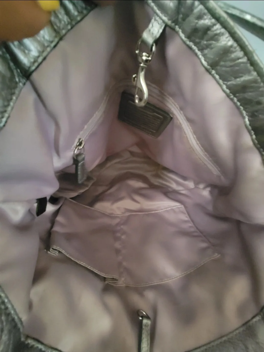 Coach Silver Leather Tote Bag image indicator(3)