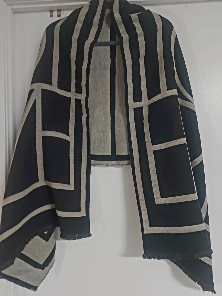 Striped Black & Grey Scarf thumbnail