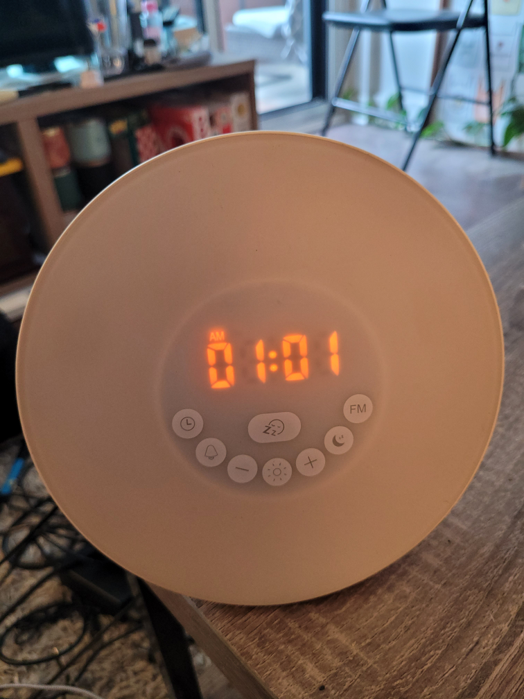 FREE Wake-Up Light Alarm Clock+RADIO