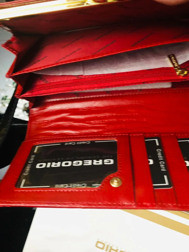 GREGORIO Red Leather Wallet image indicator(3)