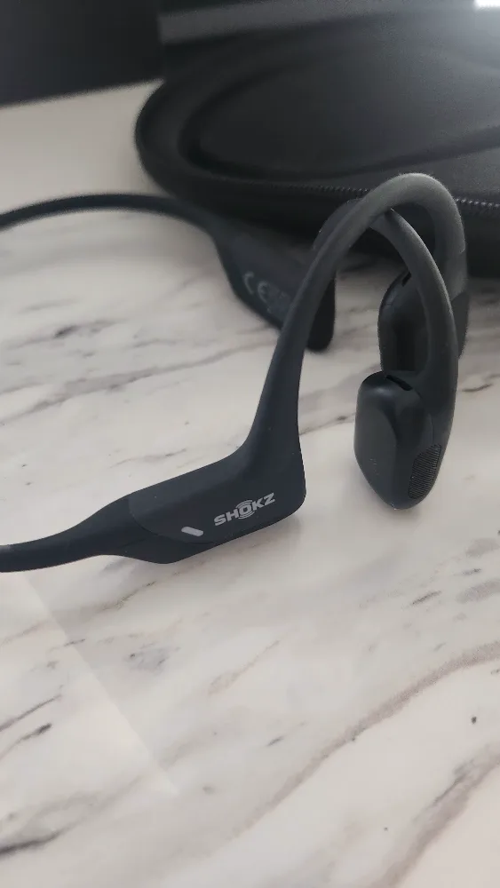 Like-new Shokz OpenRun Bone Conduction Headphones - Black image indicator(2)