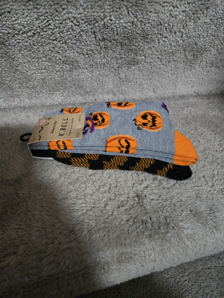 K. Bell Halloween Socks, Women's Size 4-10 - photo 2