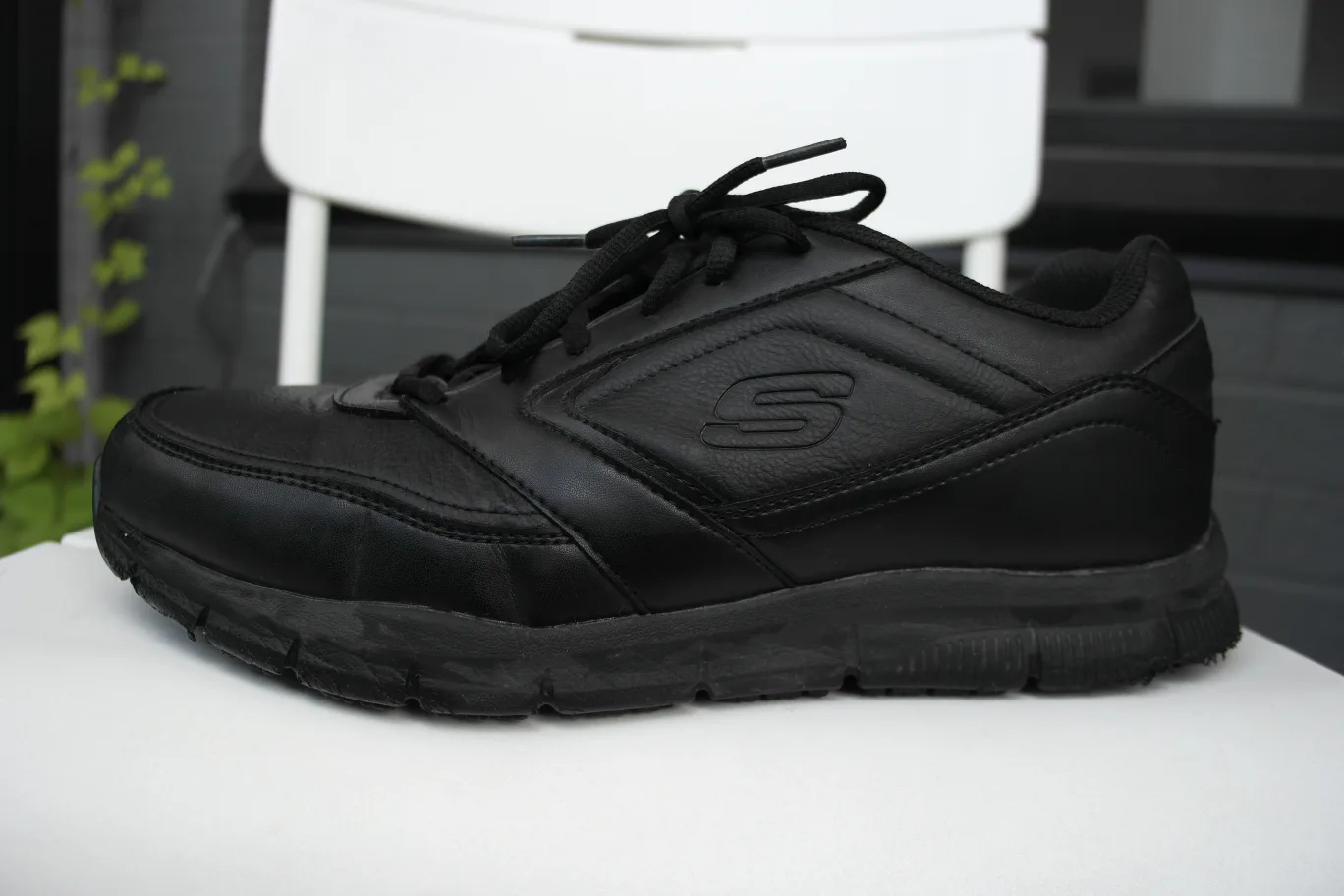 Skechers Black Work Shoe for men, slip-resistant image indicator(2)