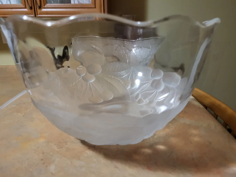 Frosted Glass Bowl with Cherry Design thumbnail
