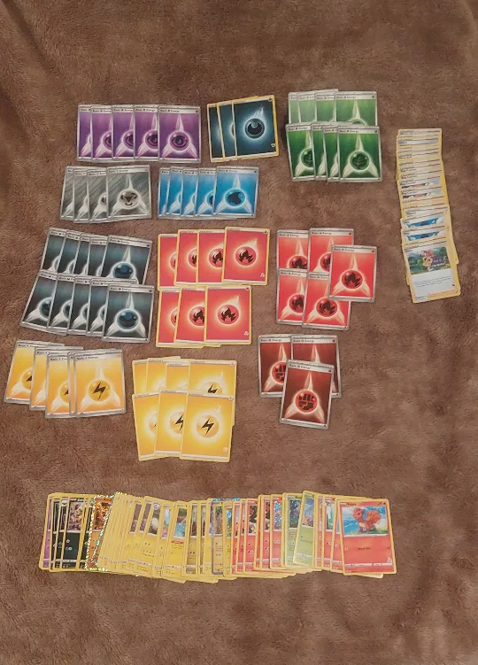 Pokemon Cards Collection image indicator(2)