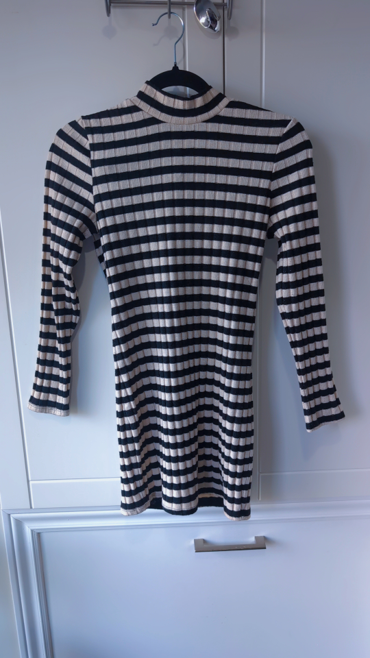 Dresses Bundle - photo 3